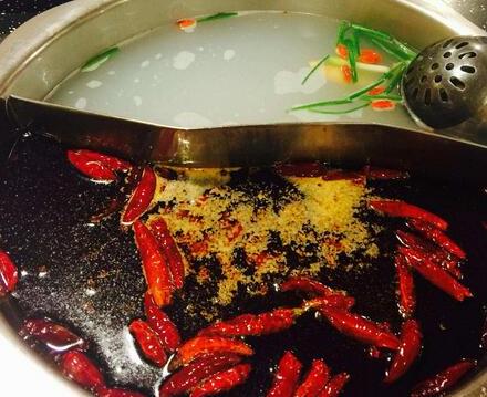 重庆老火锅图 重庆老火锅图